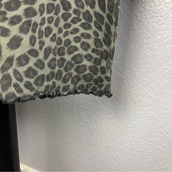 Hot Cotton by Marc Ware - green, brown and black leopard / cheetah print hoodie. - Picture 3 of 7